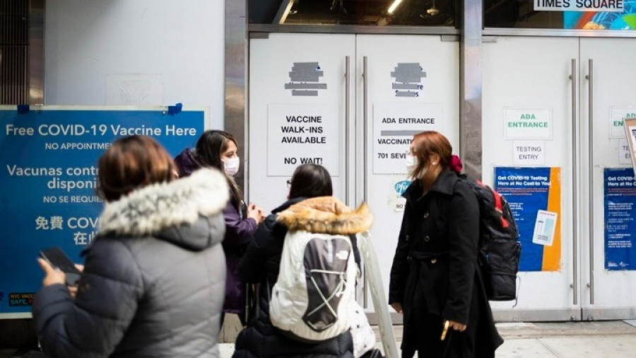 ΗΠΑ - κορονοϊός: Ραγδαία εξάπλωση της Όμικρον - Δεν σχεδιάζει lockdown ο Μπάιντεν