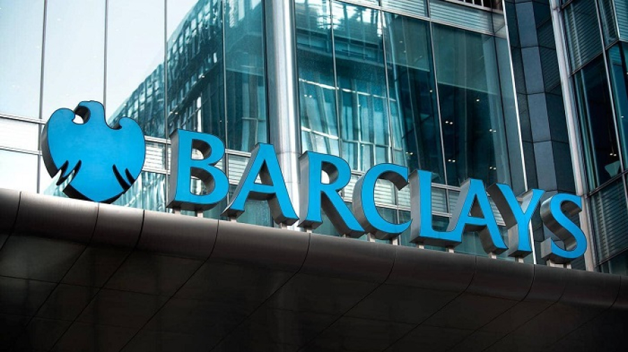 Barclays: Σημαντική πιθανότητα η S&P να αναθεωρήσει το outlook για την Ελλάδα