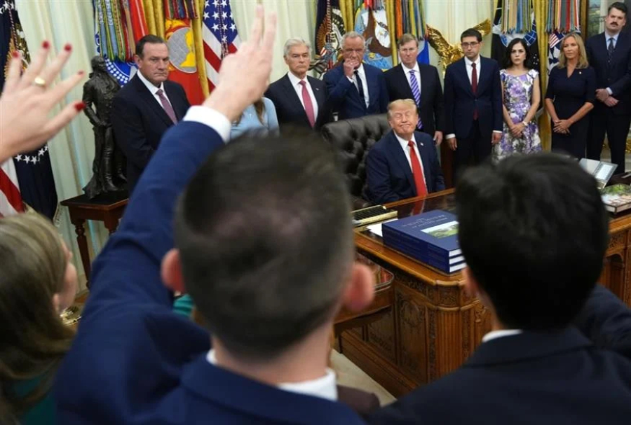 CNN, MS NOW και Politico προσφεύγουν με επείγουσα αγωγή για την αποκατάσταση της πρόσβασης στον Λευκό Οίκο