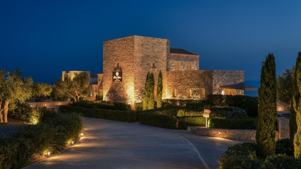 Aria Hotels: Αναλαμβάνει τη διαχείριση του Bassa Main &amp; Suites στη Λακωνική Μάνη
