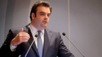 Κυριάκος Πιερρακάκης: Να οικοδομηθεί ένα πλαίσιο παγκόσμιας διακυβέρνησης για την AI