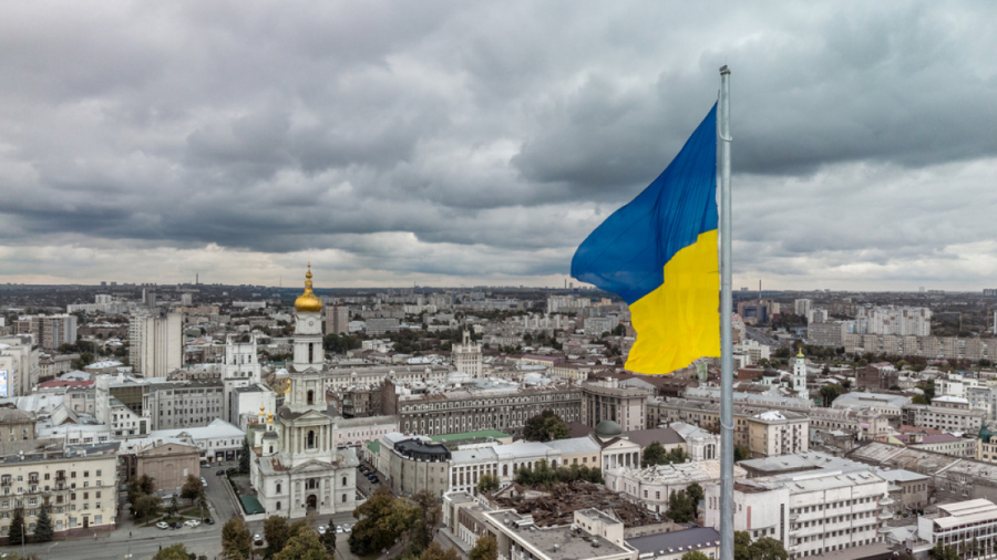 Σύμβουλος Ζελένσκι: «Ναι στην πολιτική ουδετερότητα» - Ρώσοι βομβάρδισαν το νοσοκομείο παίδων στην Μαριούπολη