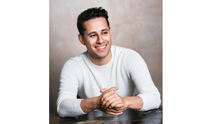 Στους 50 πιο καινοτόμους νέους επιχειρηματίες της Ευρώπης ο CEO της Renfluence Γ. Καραβοκύρης