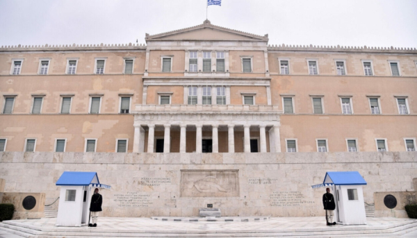 Βουλή: Στην Ολομέλεια αύριο, δύο πρωτόκολλα συνεργασίας Ελλάδας-Αιγύπτου στον τομέα της στρατιωτικής εκπαίδευσης