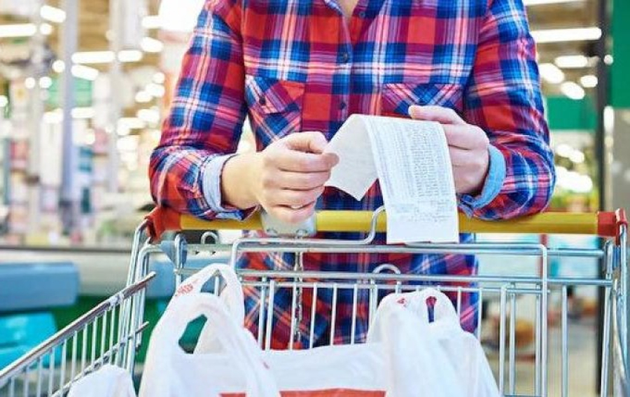 Γαλλία: να μειωθούν οι τιμές σε 2.000 προϊόντα επιδιώκει η κυβέρνηση