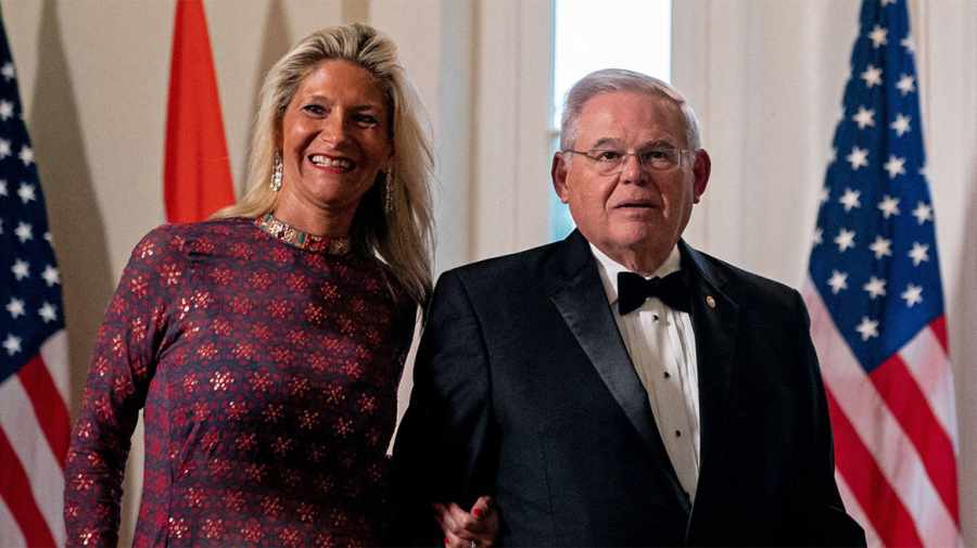 ΗΠΑ: Κατηγορείται για διαφθορά ο γερουσιαστής Μενέντεζ