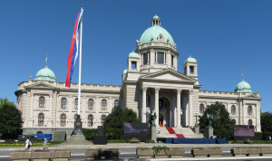 Σερβία: Συγκροτήθηκε σε Σώμα η νέα Βουλή τέσσερις μήνες μετά τις εκλογές
