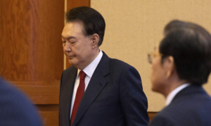 Νότια Κορέα: Σε ισόβια κάθειρξη καταδικάστηκε ο πρώην πρόεδρος Γιουν