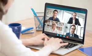 Eurostat: Περισσότερες από τις μισές εταιρείες στην Ευρώπη συνεδριάζουν διαδικτυακά