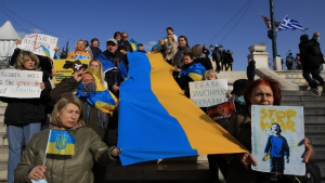 Αντιπολεμικό συλλαλητήριο στο Σύνταγμα - Κανονικά η κυκλοφορία στο κέντρο