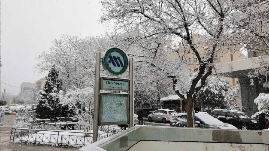 Με δυσκολία η κυκλοφορία στην Αττική - Πώς θα κινηθούν τα μέσα μεταφοράς