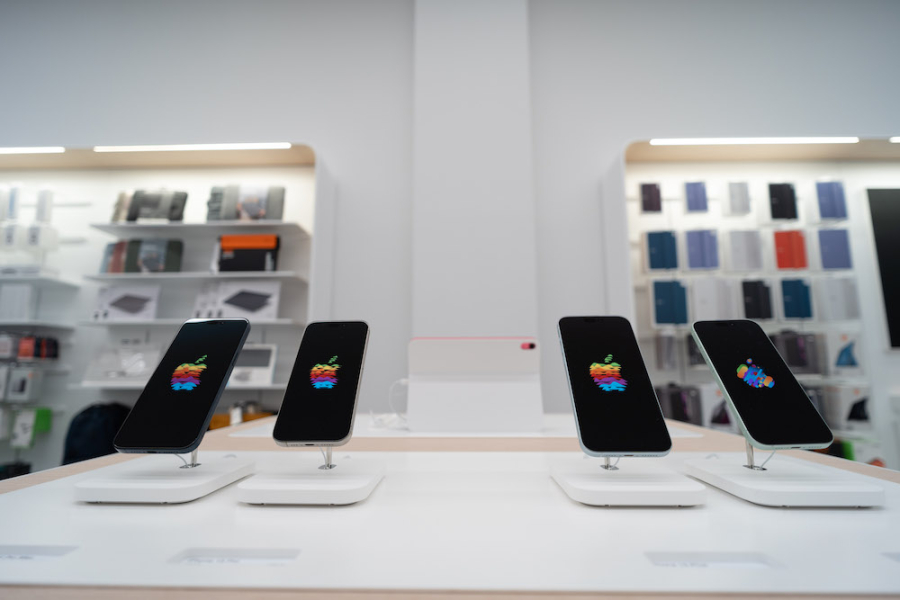 Η iStorm εγκαινιάζει το πρώτο Apple Premium Partner Store στην Κύπρο