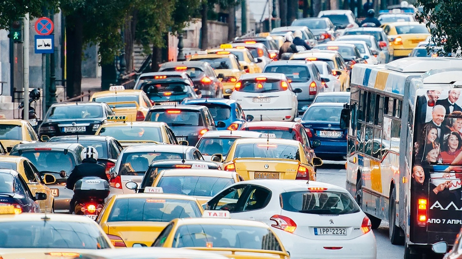 Επιβολή προστίμων σε ιδιοκτήτες οχημάτων που δεν έχουν καταβάλει τέλη κυκλοφορίας ή διαθέτουν ανασφάλιστα οχήματα