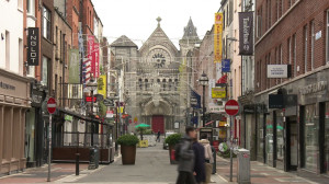 Covid-19 – Ιρλανδία: Είκοσι έξι χώρες προστέθηκαν στη λίστα υποχρεωτικής ξενοδοχειακής καραντίνας