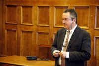 Μόσιαλος: Σχεδόν όλοι οι θάνατοι και οι εισαγωγές στα νοσοκομεία λόγω κορονοϊού στις ΗΠΑ είναι ανεμβολίαστοι