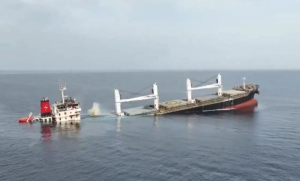 Eternity C: Τρία μέλη του πληρώματος και ένας έλληνας φρουρός ασφαλείας διασώθηκαν