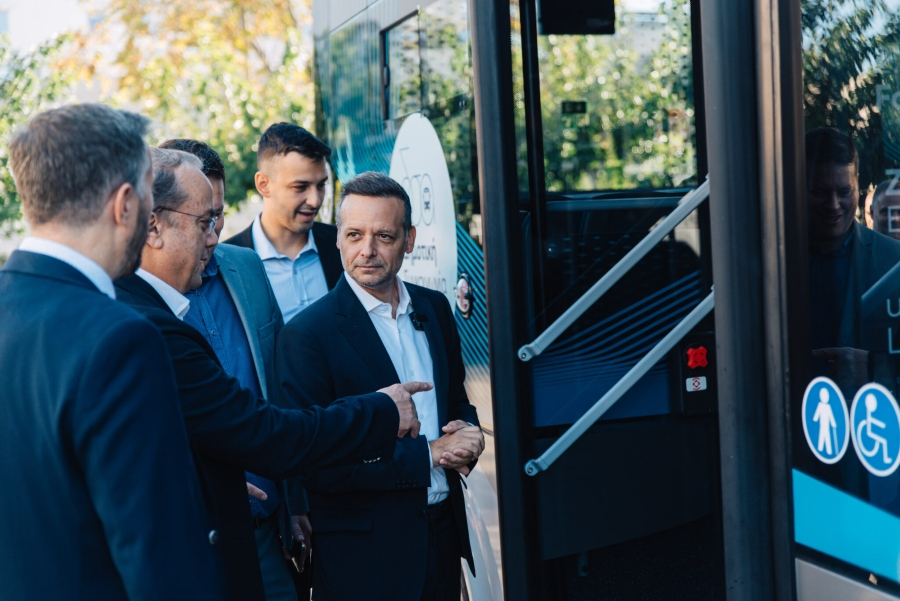 Σε πιλοτική λειτουργία το Athens Move του Δήμου Αθηναίων με τα πρώτα ηλεκτρικά λεωφορεία