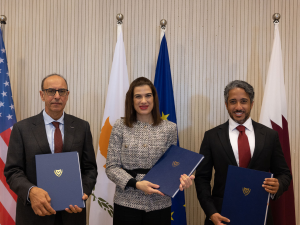 Κύπρος: Υπογραφή με ExxonMobil και Qatar Energy για αδειοδότηση του τεμαχίου 5 της ΑΟΖ