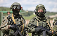 Ρωσία: Ο ρωσικός στρατός αποσύρεται από τα σύνορα της Ουκρανίας