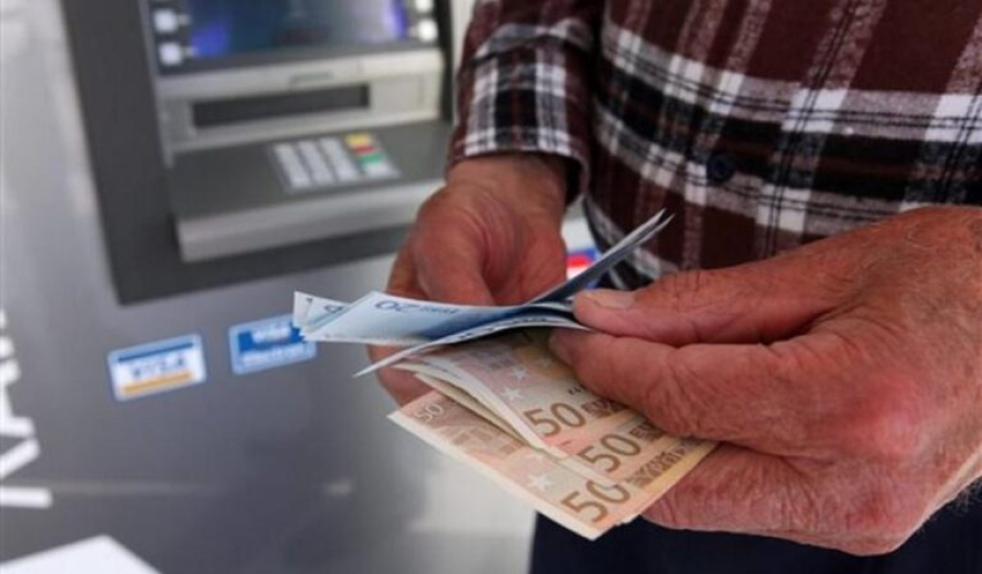 Πότε θα πληρωθούν οι συντάξεις Αυγούστου 2025