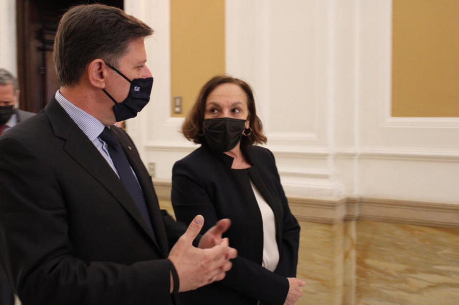 Βαρβιτσιώτης: Συνάντηση με την Υπουργό Εσωτερικών της Ιταλίας Luciana Lamorgese-Τι συζητήθηκε