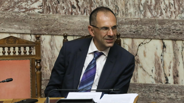 Γεραπετρίτης: Πολλαπλές δράσεις για να πεισθούν οι ανεμβολίαστοι