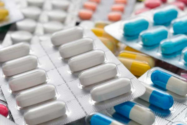 Σε ισχύ η ΚΥΑ για πρόσθετο rebate 3% στα φάρμακα υψηλού κόστους