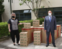 ΕΚΑΒ: Δωρεά υλικοτεχνικού εξοπλισμού από την εταιρεία ΑΡΚΑΔΙ