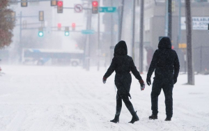 ΗΠΑ: Κίνδυνος να προκληθεί χάος τα Χριστούγεννα από επικίνδυνη χειμερινή θύελλα