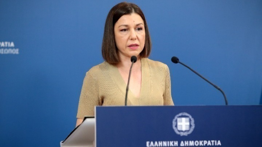 Πελώνη: Ένας στους δυο νοσηλευόμενους είναι κάτω των 54 ετών