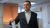 Κόσοβο: Θρίαμβος για τον Αλμπίν Κούρτι στις βουλευτικές εκλογές