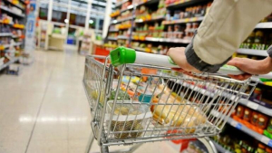 Market pass: Νωρίτερα η πληρωμή δικαιούχων της άυλης κάρτας για τον Ιούνιο