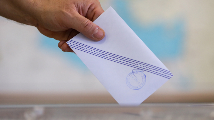 Δημοσκόπηση MARC: Στις 8,7 μονάδες η διαφορά ΝΔ από ΣΥΡΙΖΑ