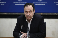 Δ. Παπαστεργίου: Υψηλά πρόστιμα στις πλατφόρμες που δεν θα συμμορφωθούν την απαγόρευση χρήσης των social media σε παιδιά