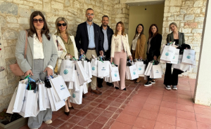 Volton: Συμβολική και ουσιαστική προσφορά στο κέντρο προστασίας παιδιού Αττικής «Η ΜΗΤΕΡΑ»