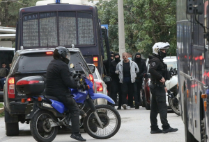Στην φυλακή οι έξι που συνελήφθησαν για την τρομοκρατική οργάνωση “Σύμπραξη Εκδίκησης”