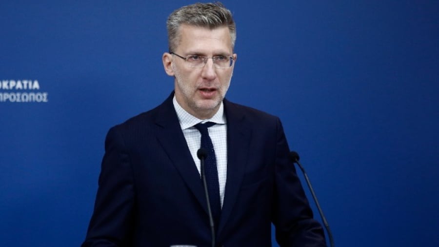 Σκέρτσος για Κατρούγκαλο: "Έφυγε κακήν κακώς, γιατί είναι μαρτυριάρης"