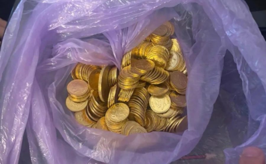 Απάτη με «χρυσές» λίρες στη Λάρισα: Πώς δρούσε σπείρα που άρπαξε πάνω από 1 εκατ. ευρώ , από ανυποψίαστους πολίτες