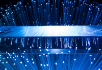 Κίνα: Παγκόσμια πρωτοπορία στην εγκατάσταση δικτύων οπτικών ινών και κινητής τηλεφωνίας