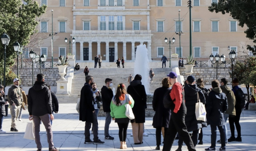 διαΝΕΟσις: Ποιες οι αξίες και οι απόψεις των Ελλήνων το 2025