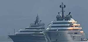 Ανοιχτά της Καλαμάτας αγκυροβόλησε το υπερπολυτελές γιοτ του ιδιοκτήτη της Μάντσεστερ Σίτι