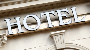 Πανελλήνια Ομοσπονδία Ξενοδόχων: Τα ξενοδοχεία καραντίνας δεν είναι νοσοκομεία