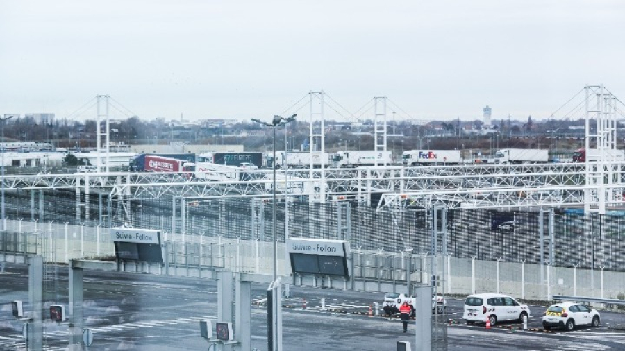 Aπροειδοποίητη απεργία εργαζομένων του Eurotunnel - Διακοπή σιδηροδρομικής σύνδεσης Γαλλίας - Βρετανίας