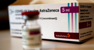 Στις 5 μ.μ. οι ανακοινώσεις του ΕΜΑ για το εμβόλιο της AstraZeneca