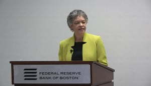 Collins (Fed): Παραμένει στην συζήτηση η αύξηση επιτοκίων κατά 0,75%