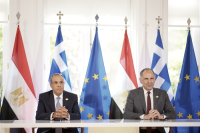 Διαβουλεύσεις για την επέκταση της συμφωνίας Ελλάδας - Αιγύπτου για την ΑΟΖ