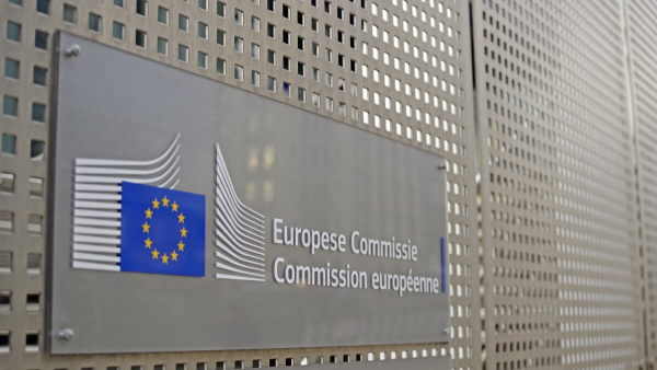 Κομισιόν: Η Τουρκία παραβιάζει το διεθνές δίκαιο με τις υπερπτήσεις πάνω από ελληνικά νησιά