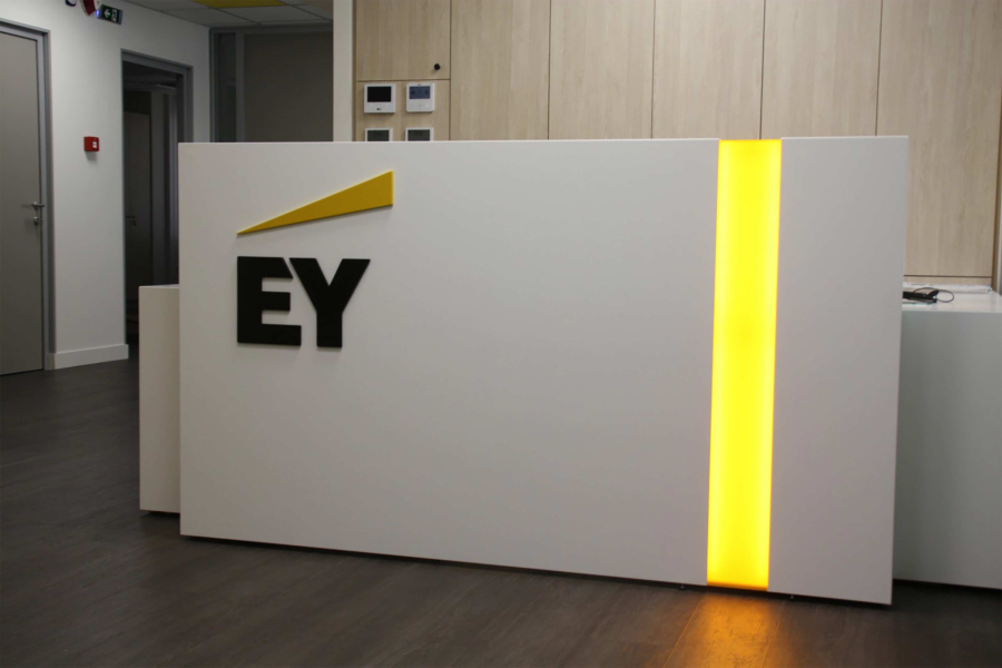 EY: Yποστήριξε ως φορολογικός σύμβουλος την Italgas