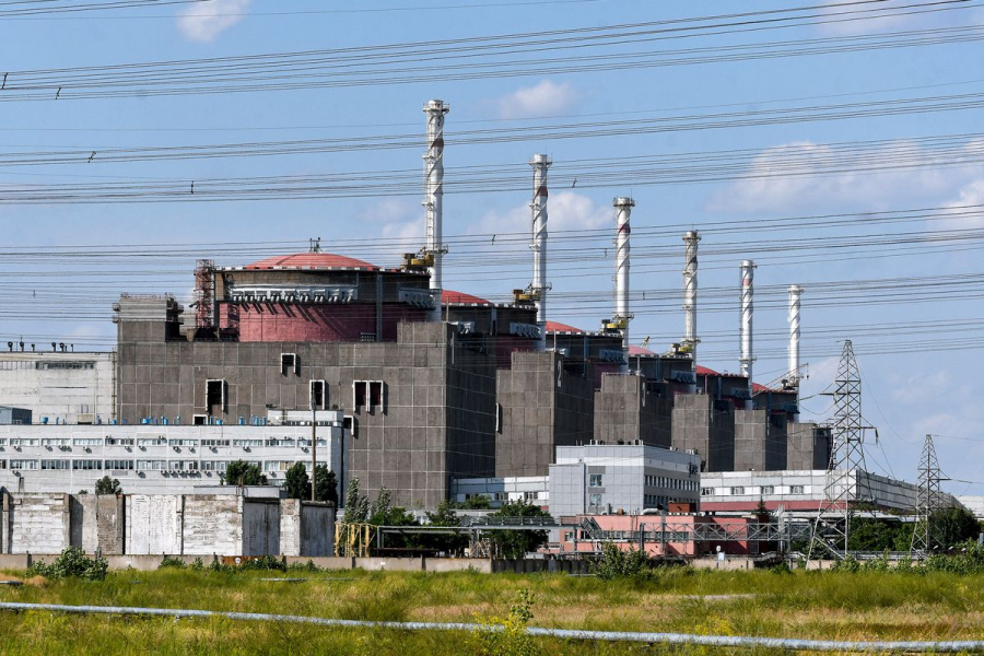 Ουκρανία: Εκτός λειτουργίας ένας από τους αντιδραστήρες του πυρηνικού σταθμού της Ζαπορίζια μετά από βομβαρδισμό