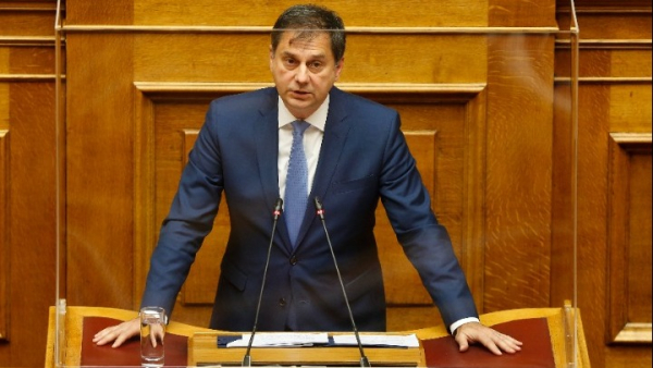 Θεοχάρης: Η πλειοψηφία της κοινωνίας είναι υπέρ της μεταρρύθμισης για τη φοροδιαφυγή